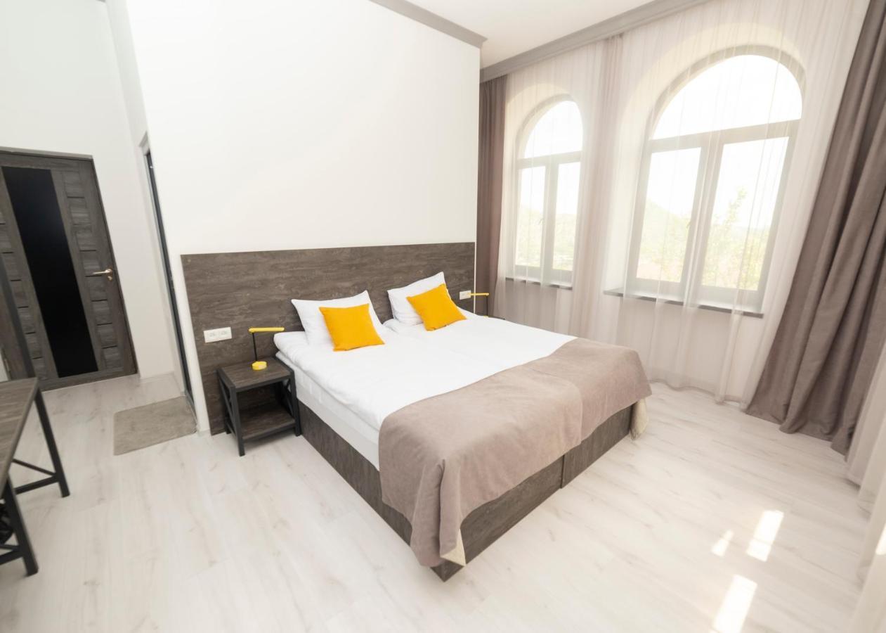 Hotel Popock Goris Exterior foto