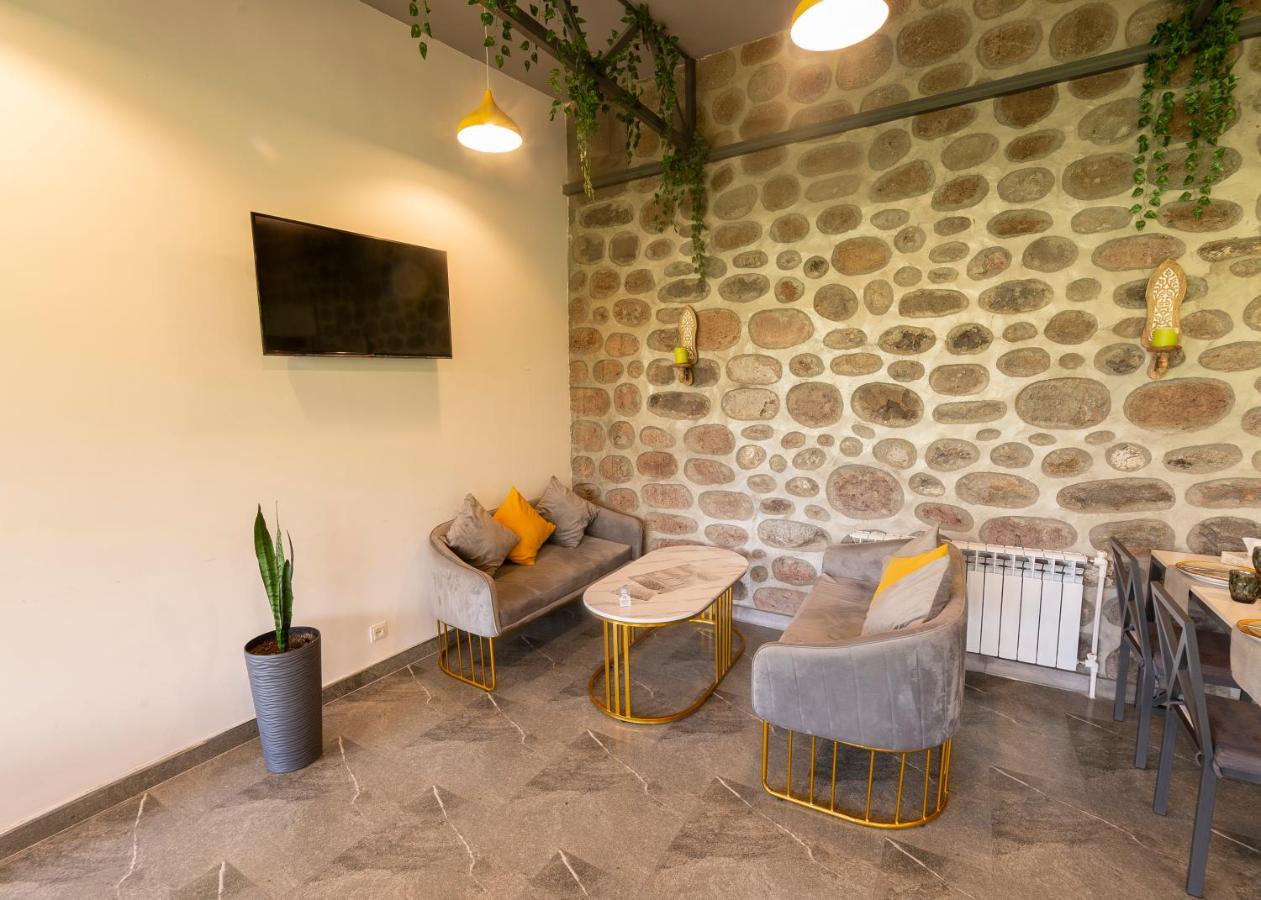 Hotel Popock Goris Exterior foto